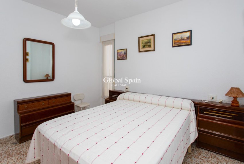 Resale - PENTHOUSE -
TORREVIEJA - Playa del Cura
