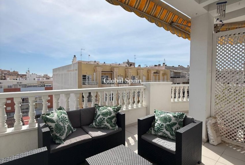 Resale - PENTHOUSE -
TORREVIEJA - Playa del Cura