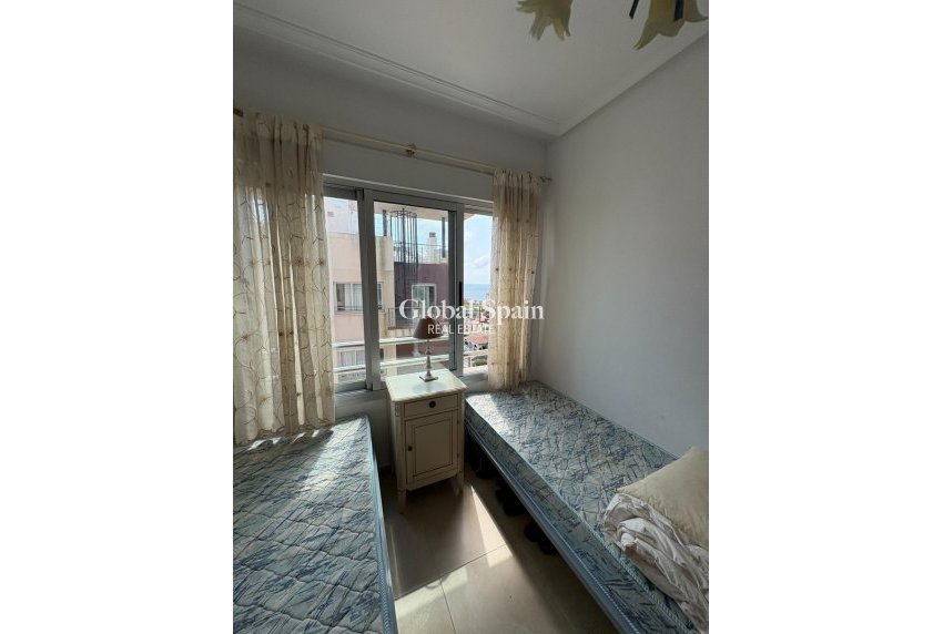 Resale - Penthouse -
TORREVIEJA - Punta Prima