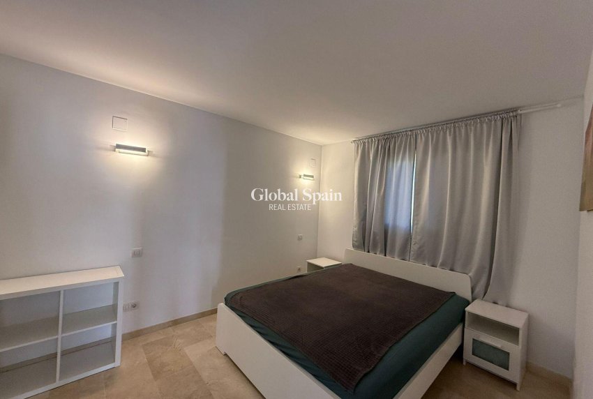 Resale - Penthouse -
TORREVIEJA - Punta Prima