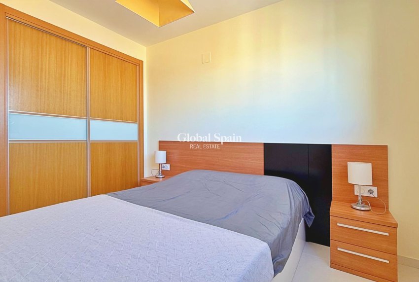 Resale - Penthouse -
TORREVIEJA - Punta Prima