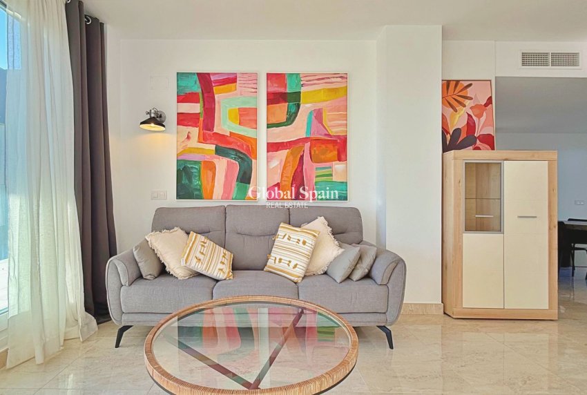 Resale - Penthouse -
TORREVIEJA - Punta Prima