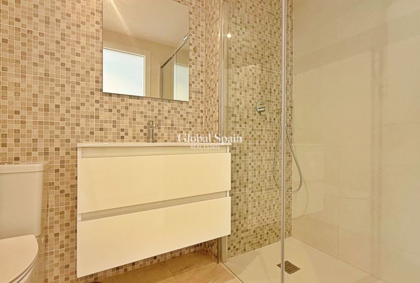 Resale - Penthouse -
TORREVIEJA - Punta Prima