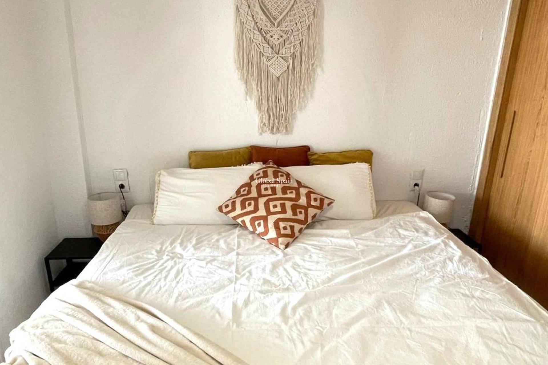 Resale - PENTHOUSE -
TORREVIEJA - Punta Prima