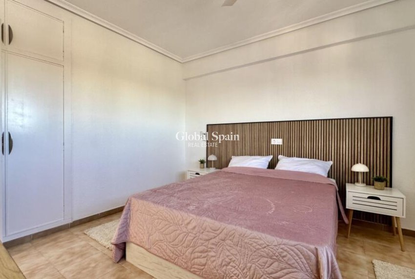 Resale - PENTHOUSE -
TORREVIEJA - Punta Prima