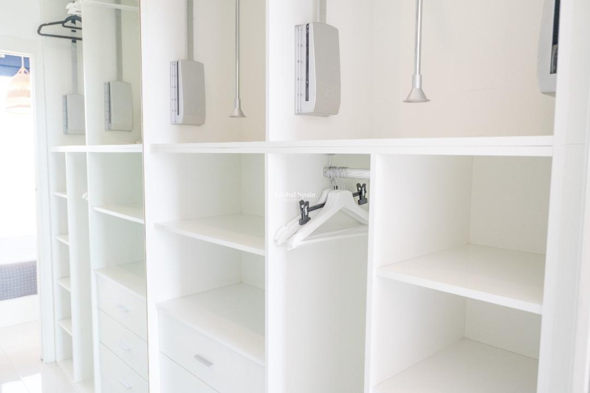 Resale - PENTHOUSE -
TORREVIEJA - Punta Prima