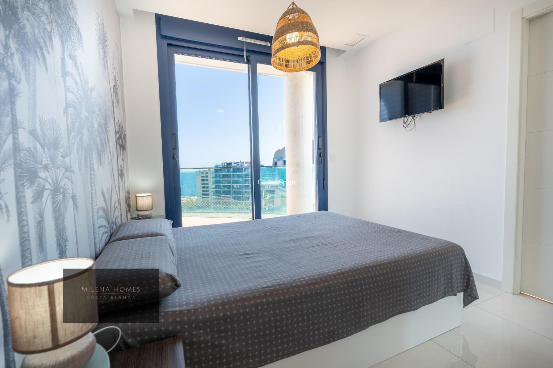 Resale - PENTHOUSE -
TORREVIEJA - Punta Prima