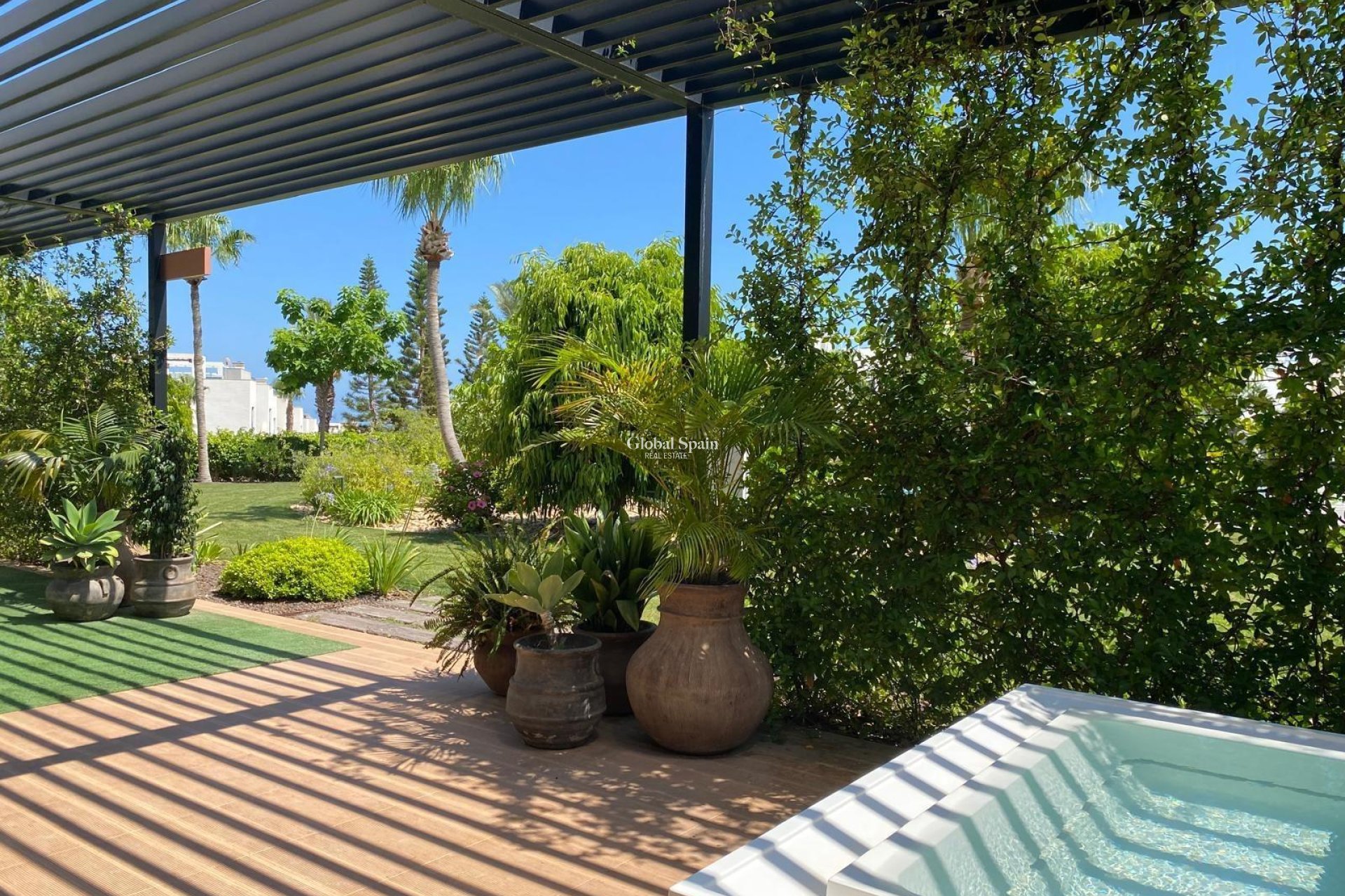 Resale - PENTHOUSE -
TORREVIEJA - Punta Prima