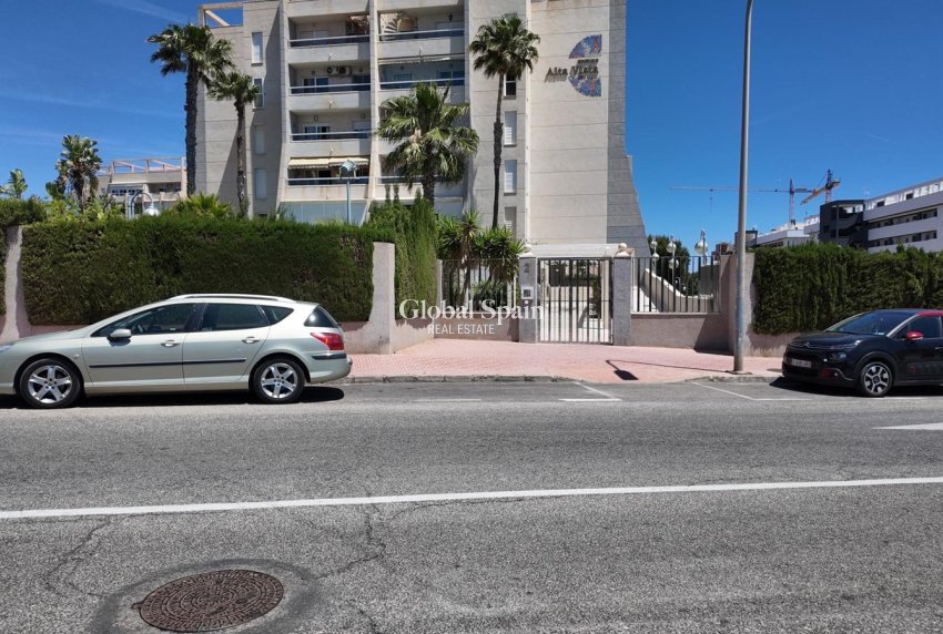 Resale - PENTHOUSE -
TORREVIEJA - Torreblanca