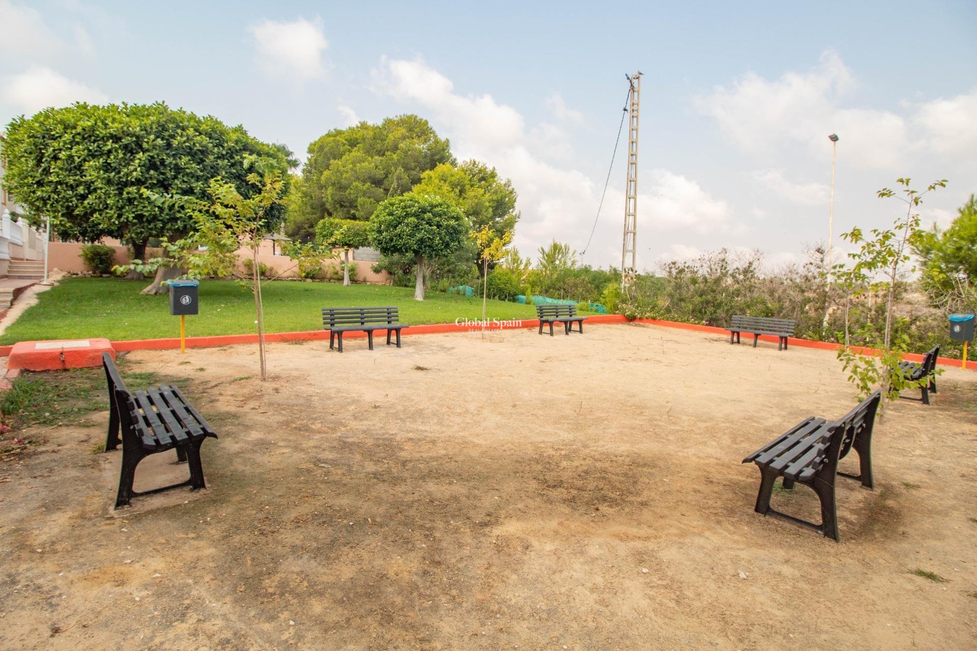 Resale - Penthouse -
TORREVIEJA - Torreblanca