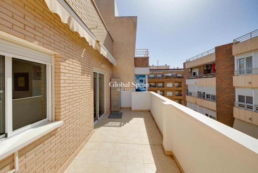 Resale - PENTHOUSE -
TORREVIEJA - Torrevieja