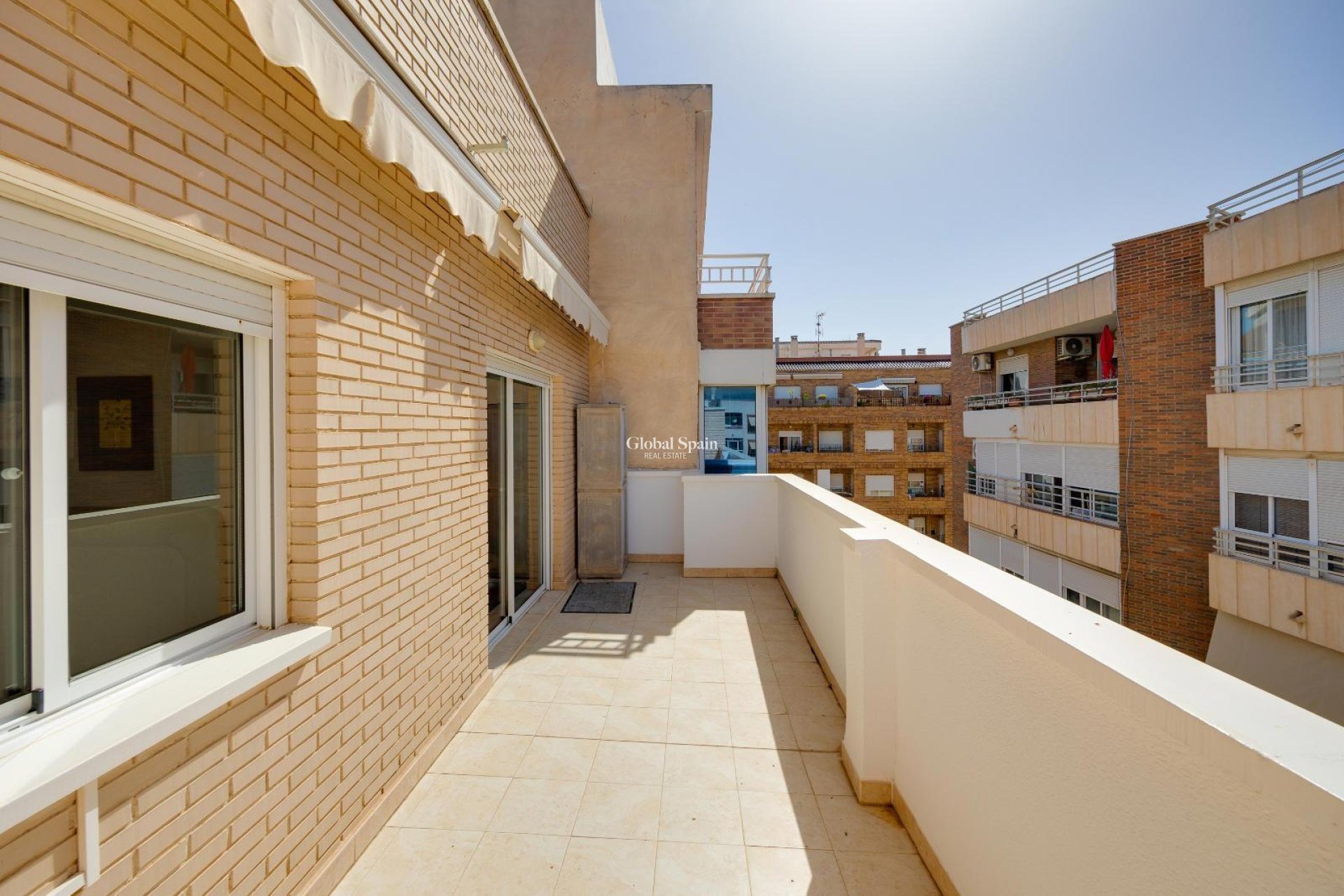 Resale - PENTHOUSE -
TORREVIEJA - Torrevieja