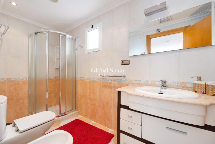 Resale - PENTHOUSE -
TORREVIEJA - Torrevieja