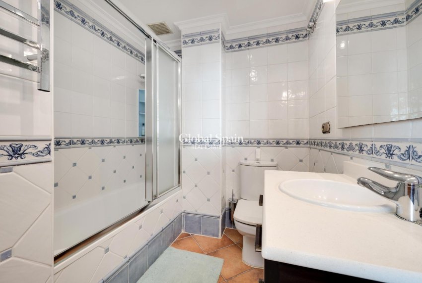 Resale - PENTHOUSE -
TORREVIEJA - Torrevieja