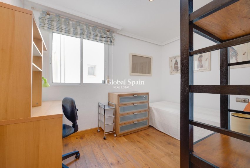 Resale - PENTHOUSE -
TORREVIEJA - Torrevieja