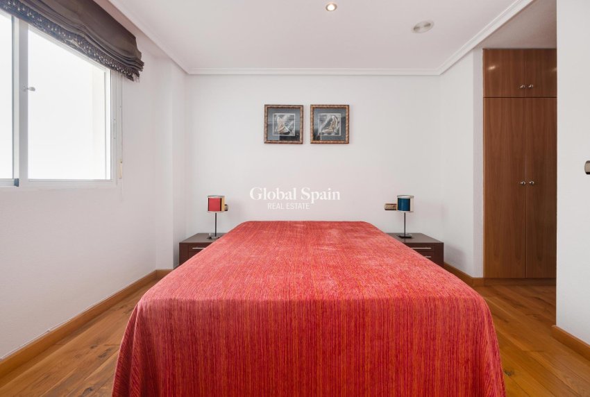 Resale - PENTHOUSE -
TORREVIEJA - Torrevieja
