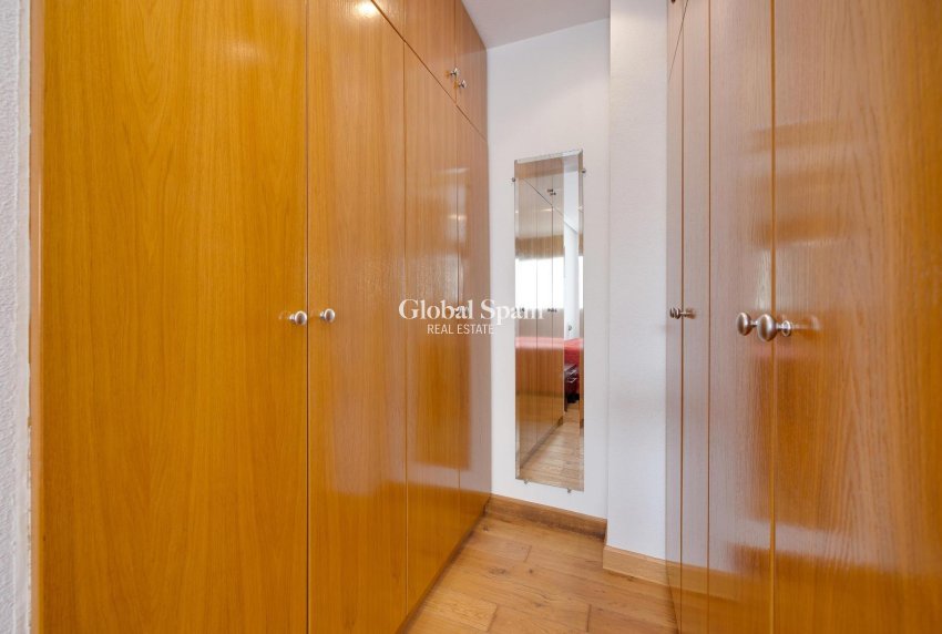 Resale - PENTHOUSE -
TORREVIEJA - Torrevieja