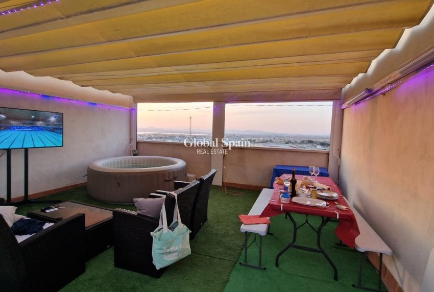 Resale - PENTHOUSE -
TORREVIEJA - Torrevieja