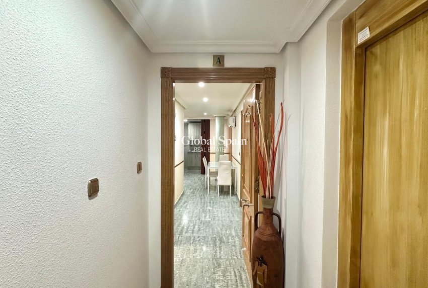 Resale - PENTHOUSE -
TORREVIEJA - Torrevieja
