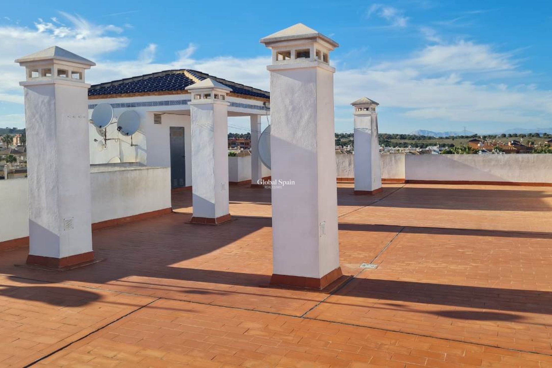 Resale - PENTHOUSE -
VILLAMARTÍN - Costa Blanca