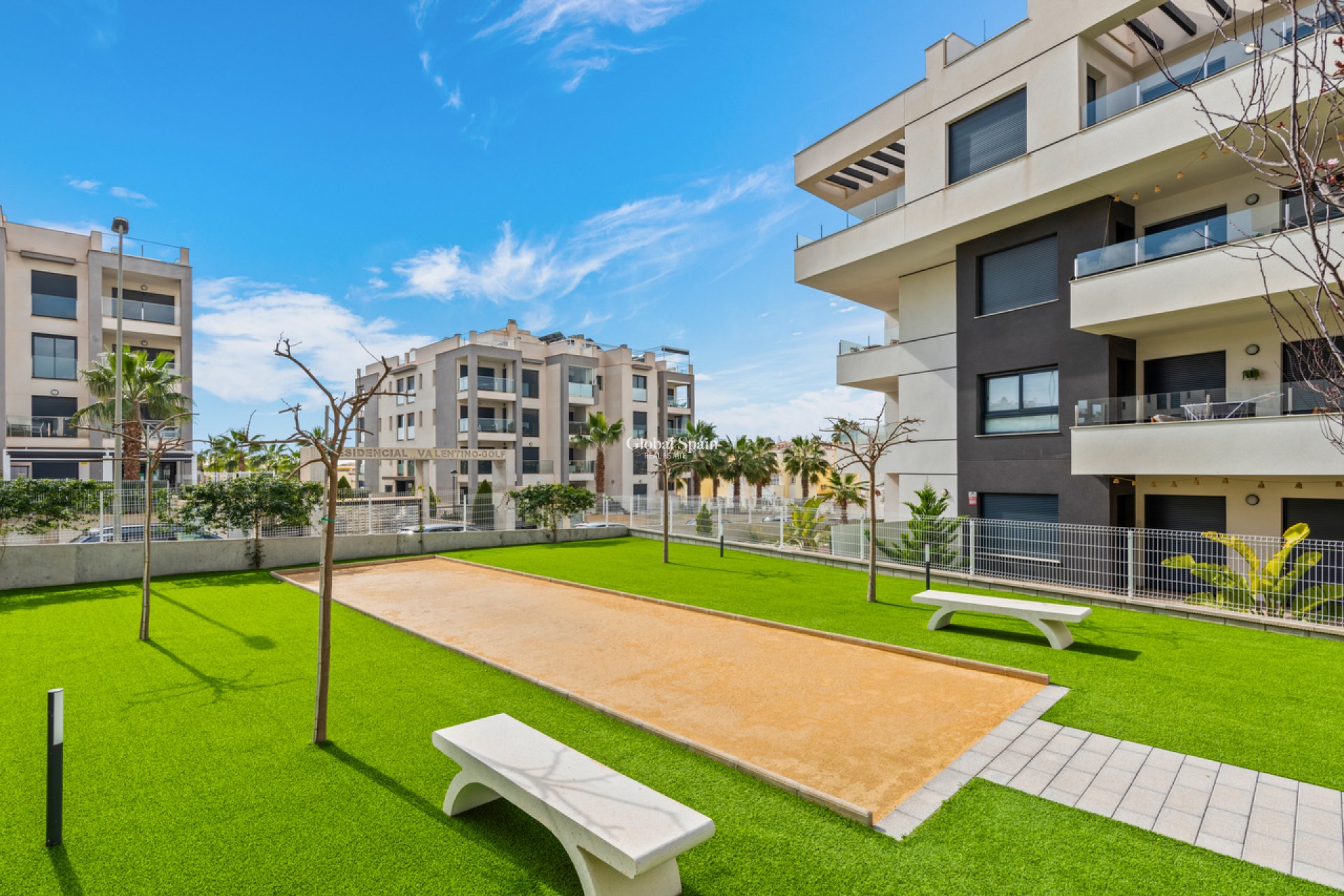 Resale - PENTHOUSE -
VILLAMARTÍN - Costa Blanca