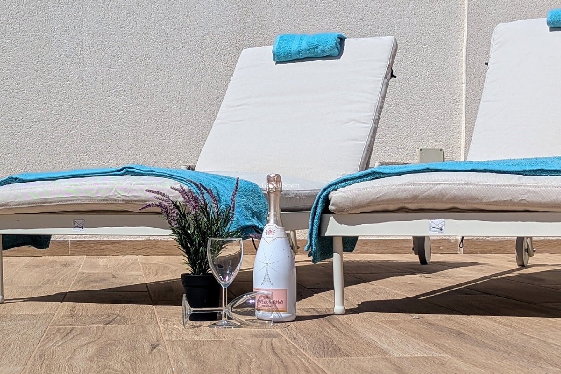 Resale - PENTHOUSE -
VILLAMARTÍN - Costa Blanca