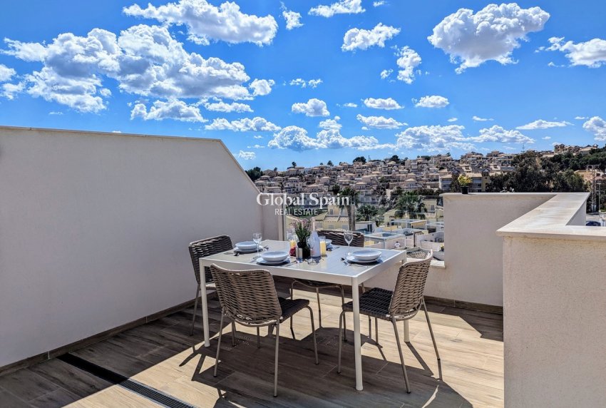 Resale - PENTHOUSE -
VILLAMARTÍN - Costa Blanca