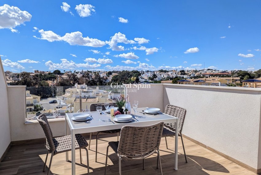 Resale - PENTHOUSE -
VILLAMARTÍN - Costa Blanca