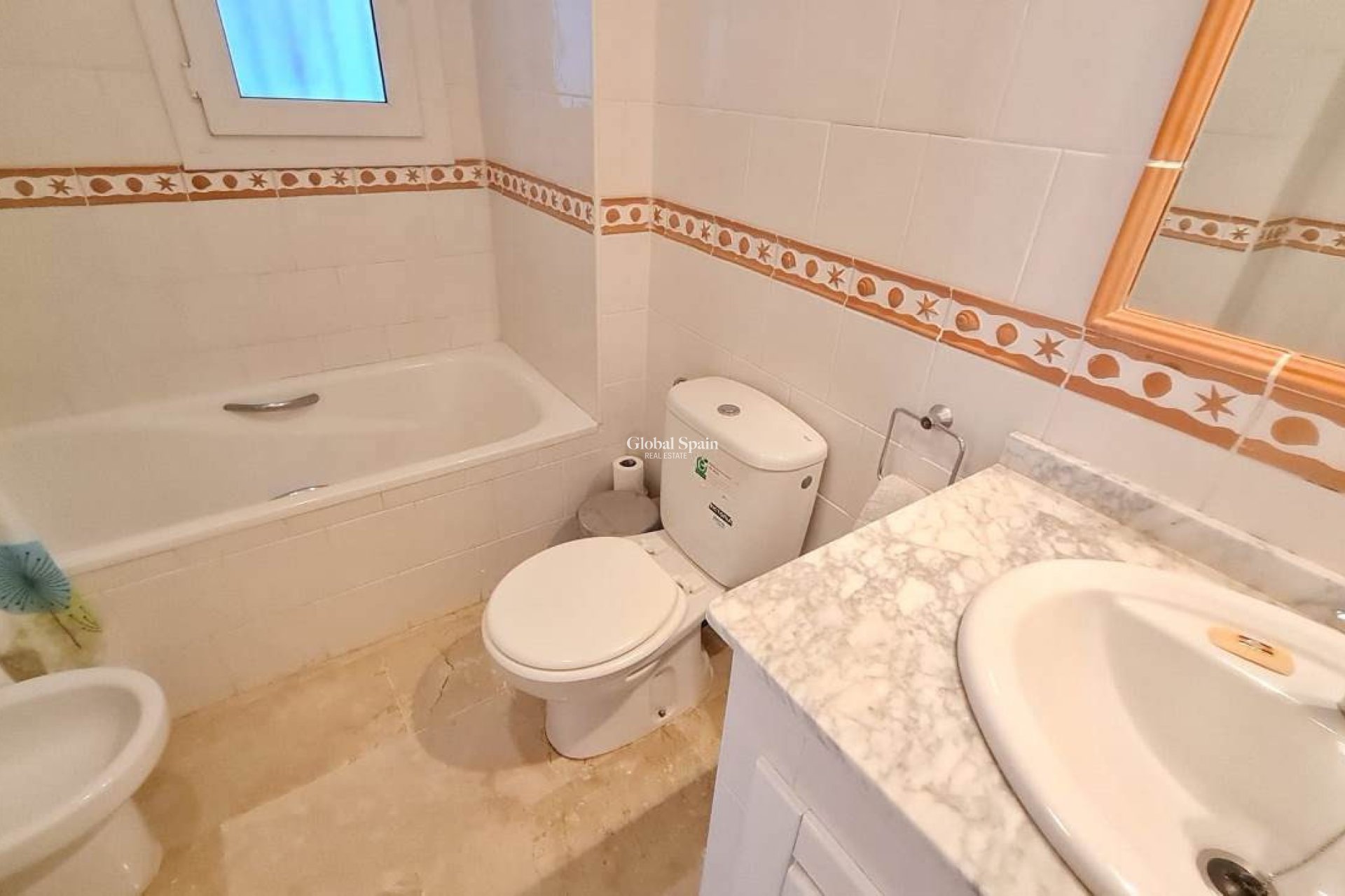 Resale - PENTHOUSE -
VILLAMARTÍN - Costa Blanca