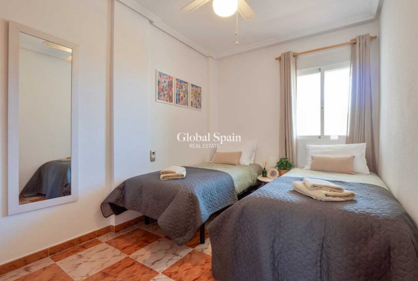 Resale - PENTHOUSE -
VILLAMARTÍN - Costa Blanca