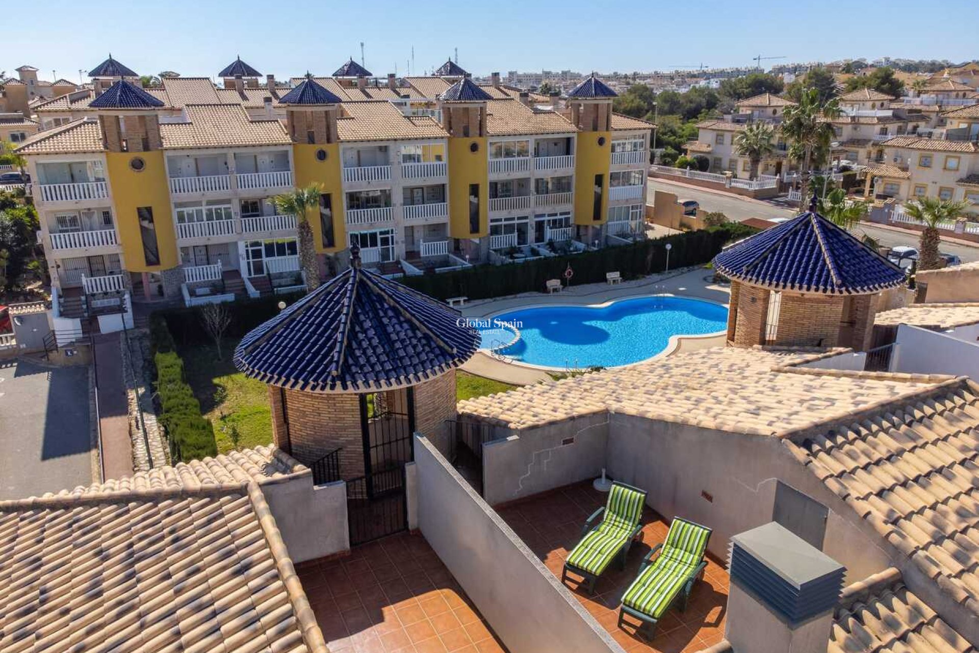 Resale - PENTHOUSE -
VILLAMARTÍN - Costa Blanca