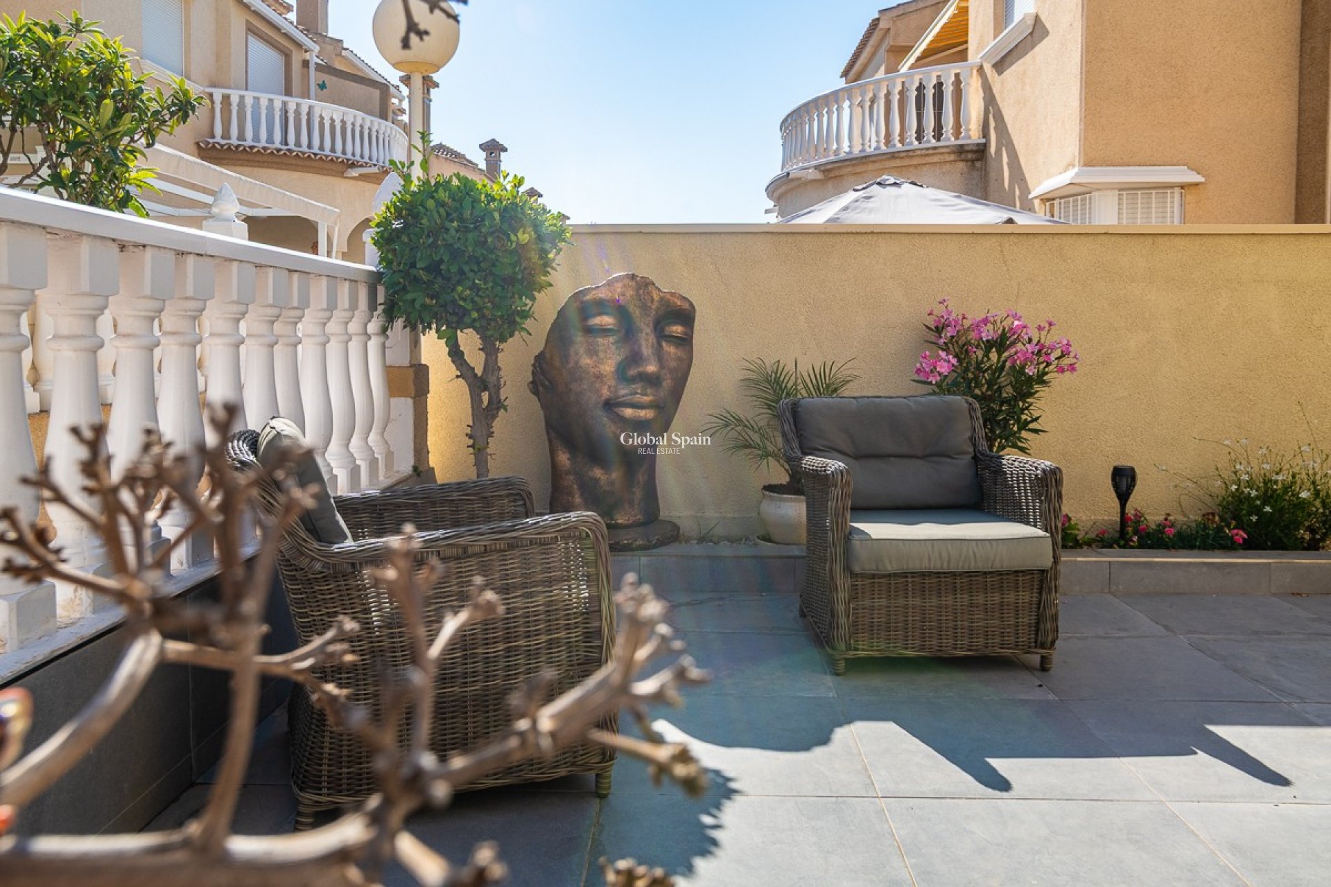 Resale - Quad House -
ORIHUELA COSTA - La Florida