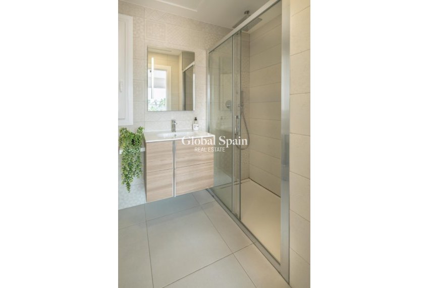 Resale - Quad House -
TORREVIEJA - Aguas Nuevas