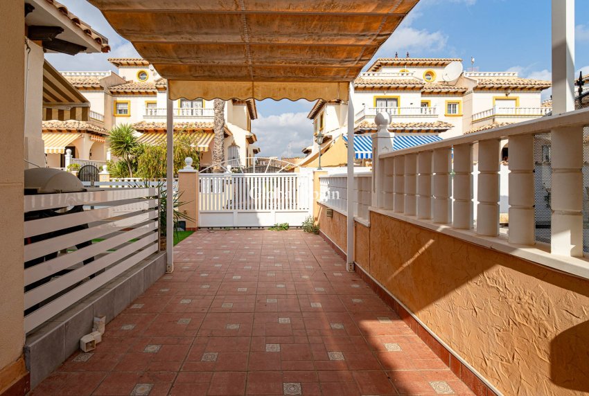 Resale - Quatro house -
ORIHUELA COSTA - Lomas de Cabo Roig