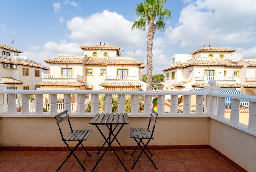 Resale - Quatro house -
ORIHUELA COSTA - Lomas de Cabo Roig