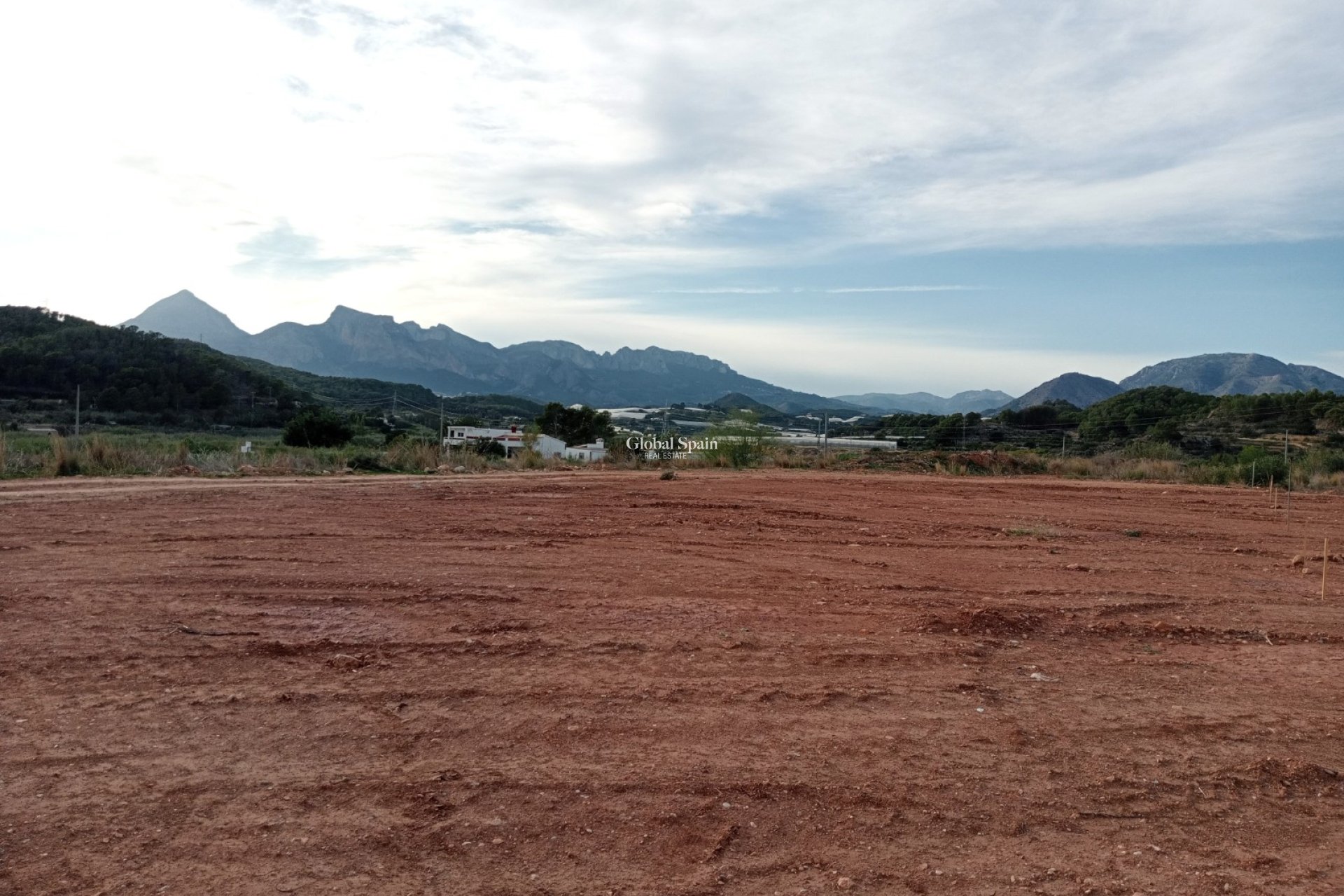 Resale - rustic plot -
ALTEA - Olla Altea