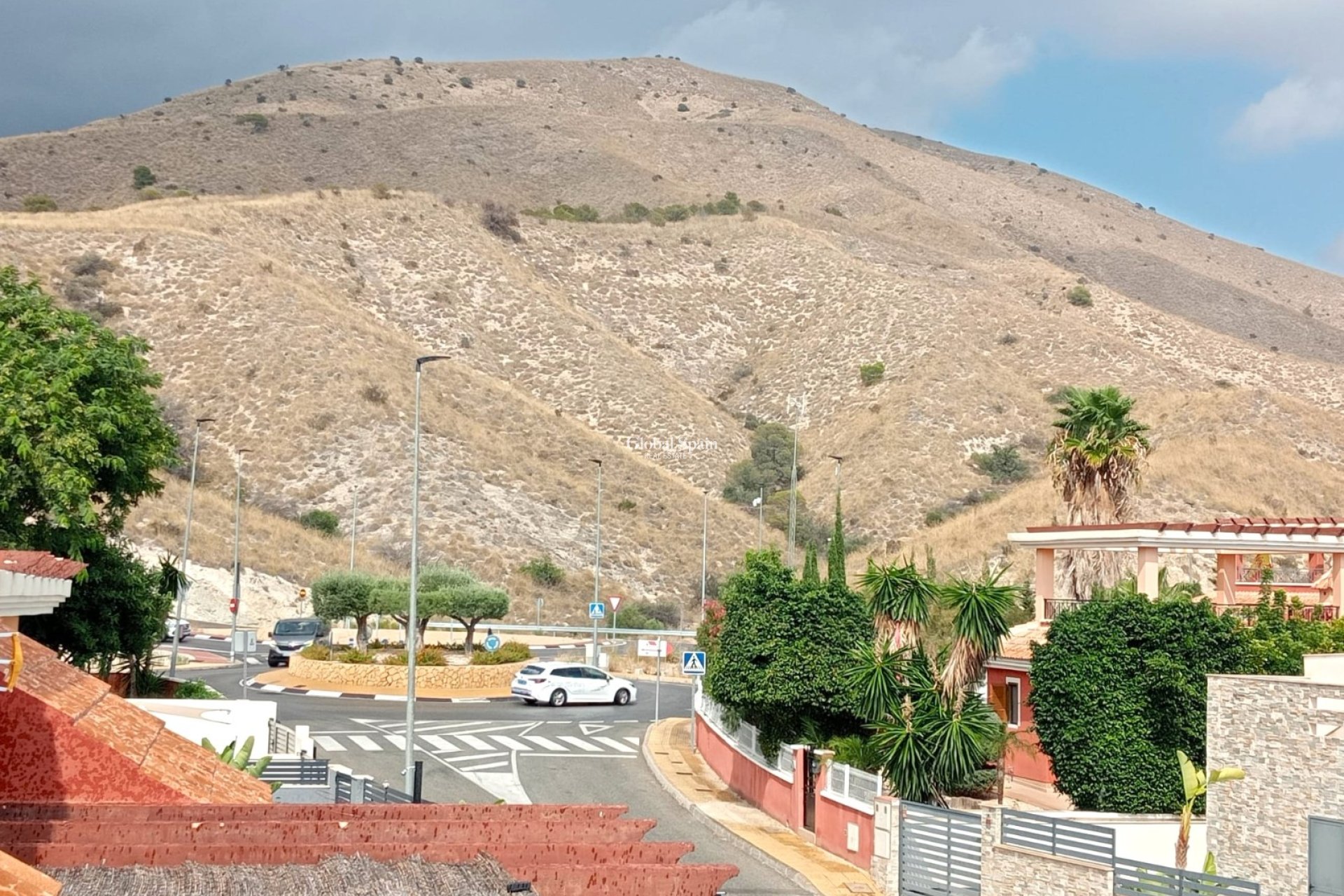 Resale - Semi-Detached -
FINESTRAT