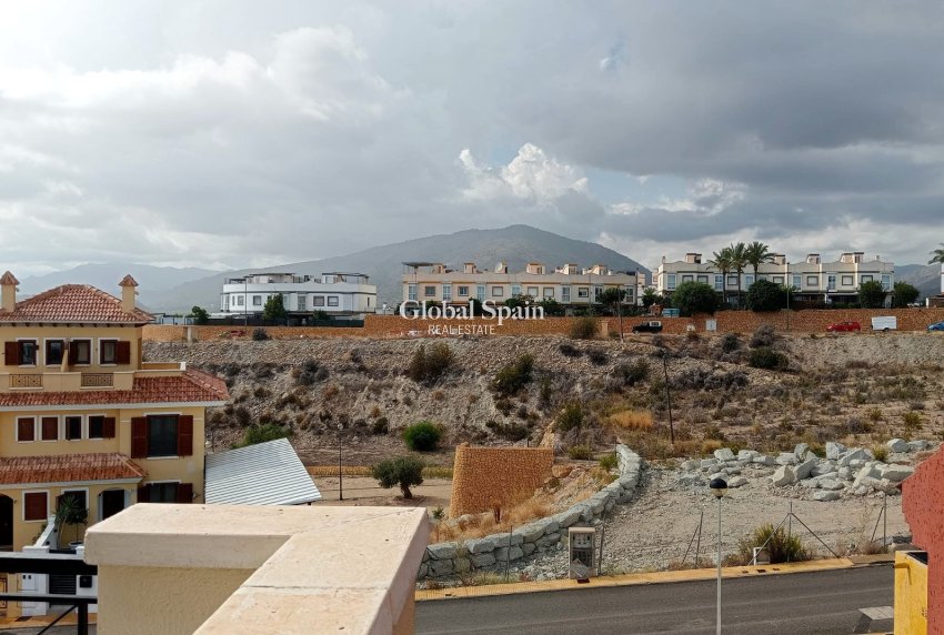 Resale - Semi-Detached -
FINESTRAT