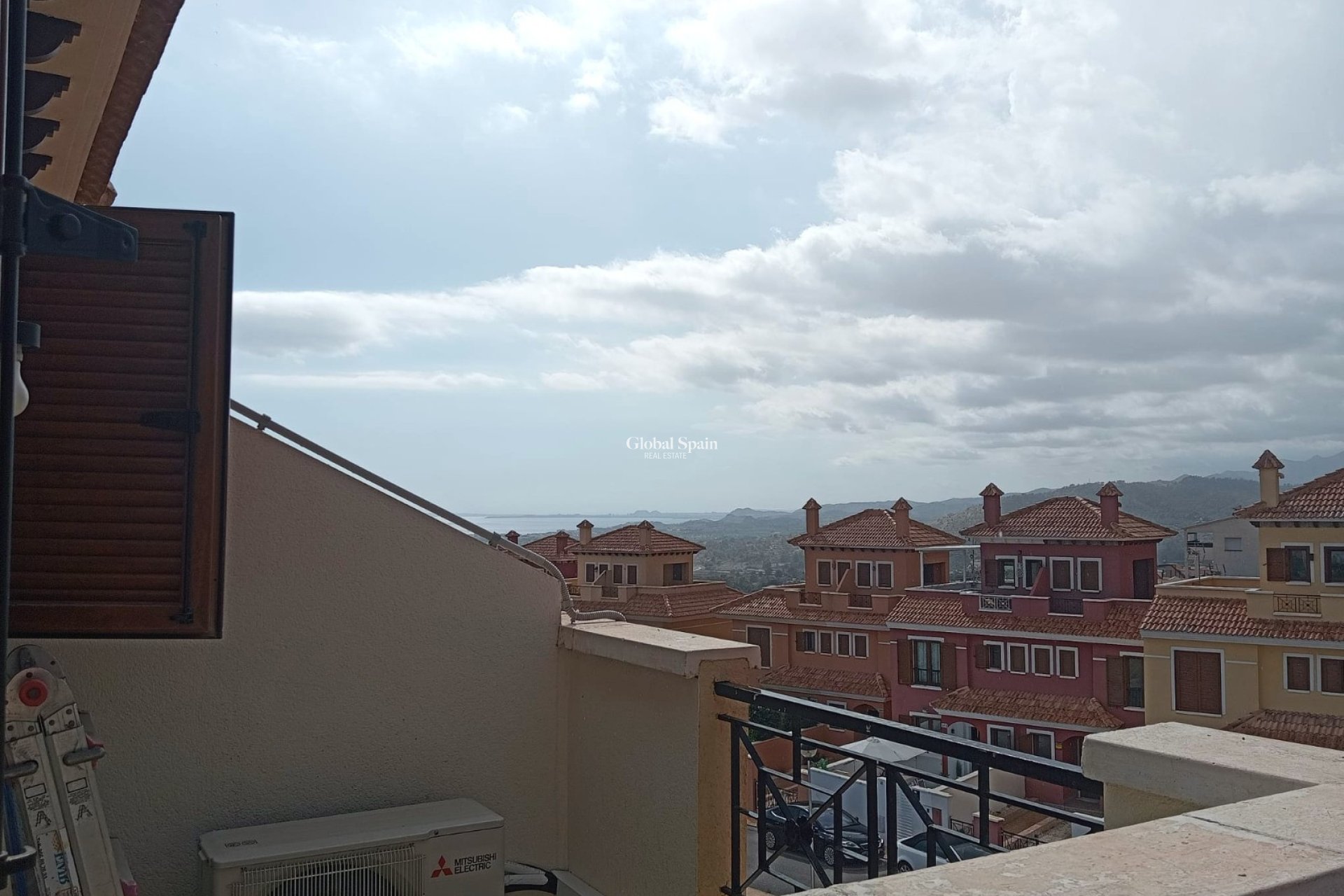 Resale - Semi-Detached -
FINESTRAT