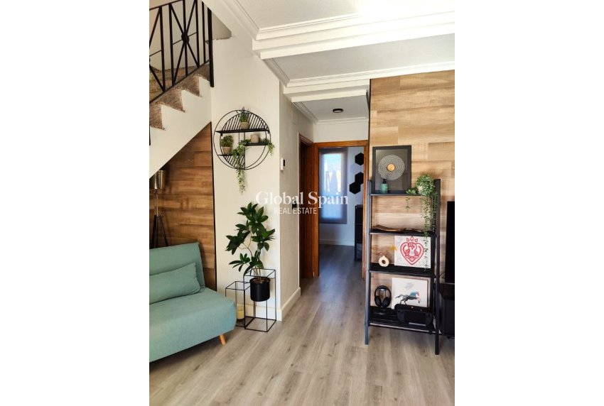 Resale - Semi-Detached -
FINESTRAT