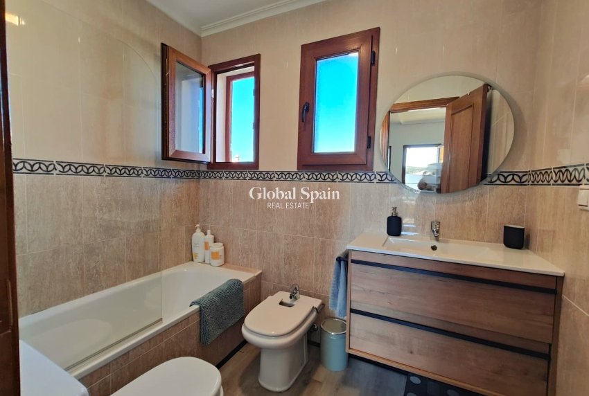 Resale - Semi-Detached -
FINESTRAT