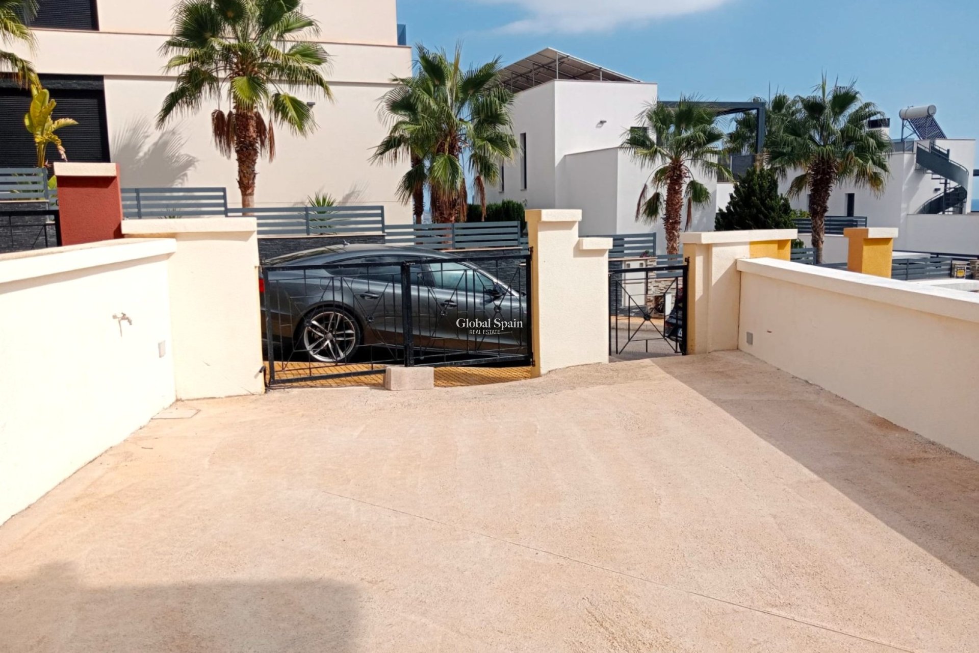 Resale - Semi-Detached -
FINESTRAT