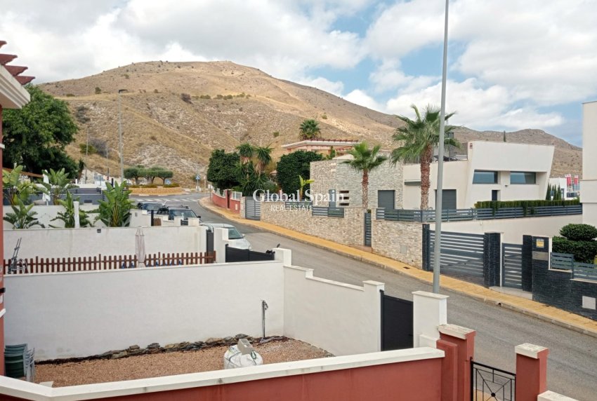 Resale - Semi-Detached -
FINESTRAT