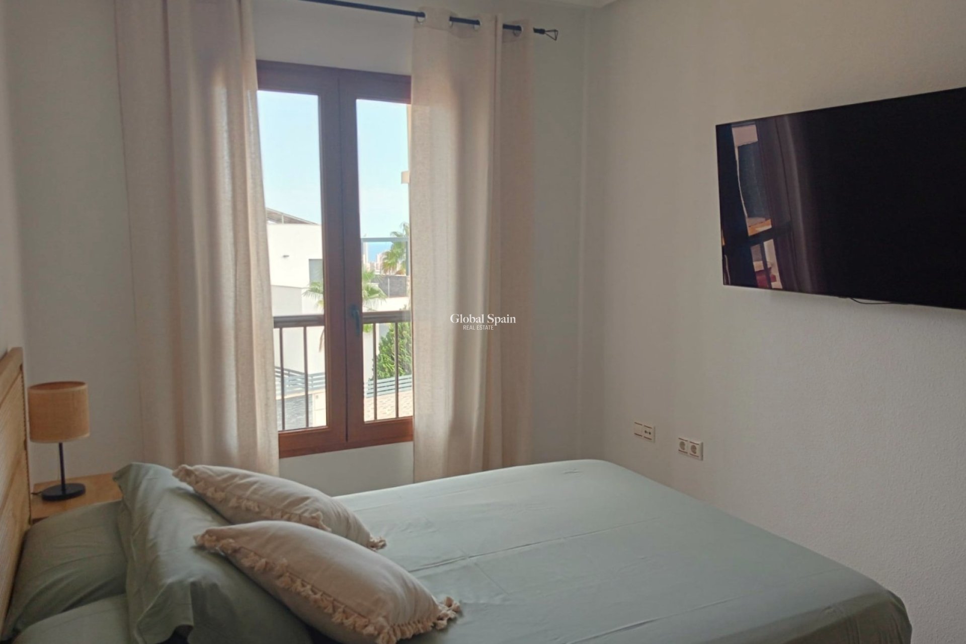 Resale - Semi-Detached -
FINESTRAT