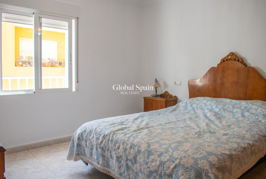 Resale - Semi-Detached -
GUARDAMAR DEL SEGURA - Guardamar pueblo