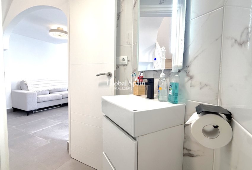 Resale - semi_detached_house -
ORIHUELA - Costa Blanca Sur