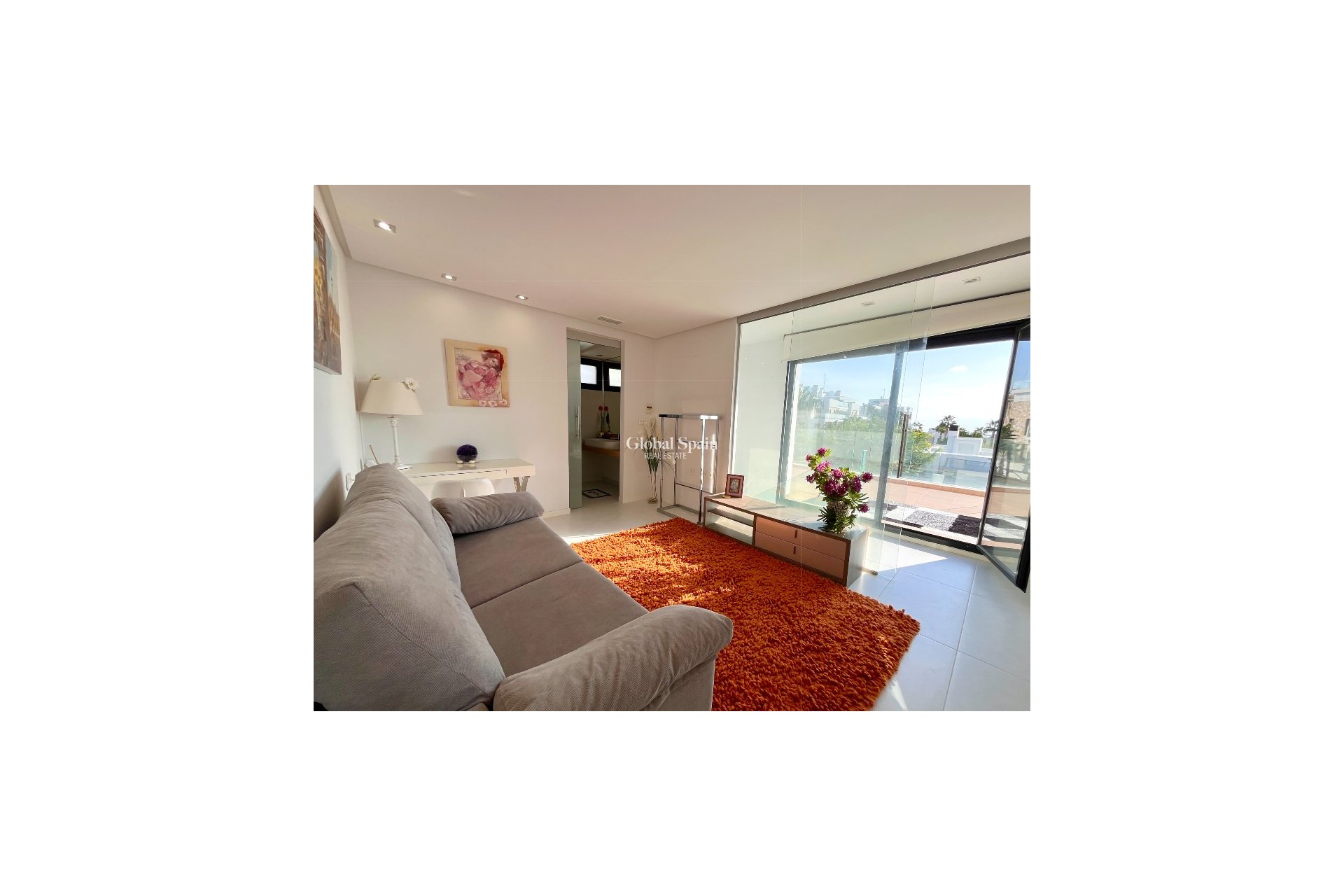 Resale - Semi-Detached -
Los Dolses