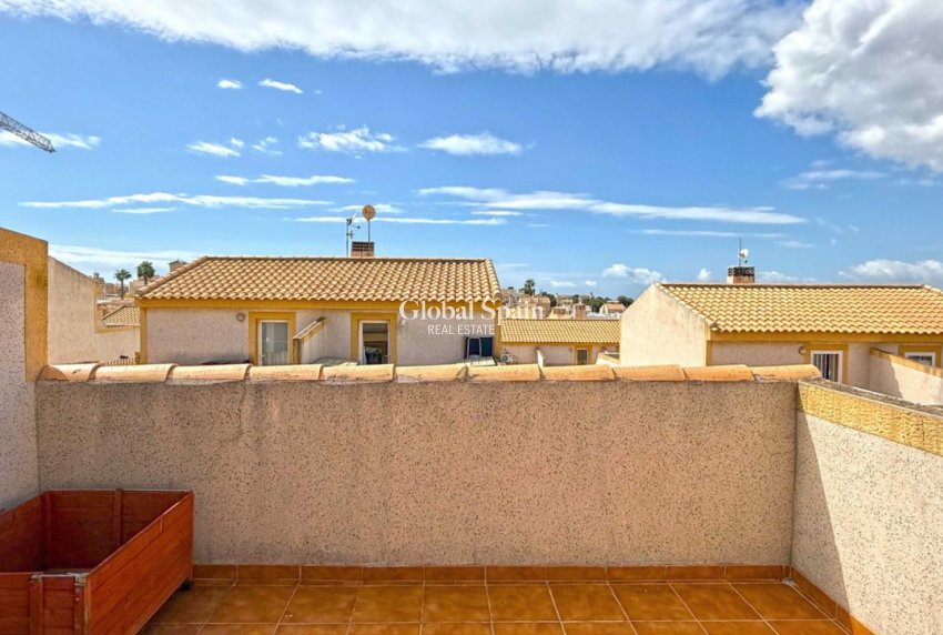 Resale - Semi-Detached -
ORIHUELA COSTA - LOS BALCONES - LOS ALTOS
