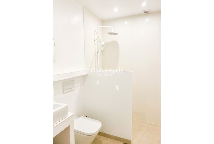 Resale - Semi-Detached -
ORIHUELA COSTA - Orihuela Costa