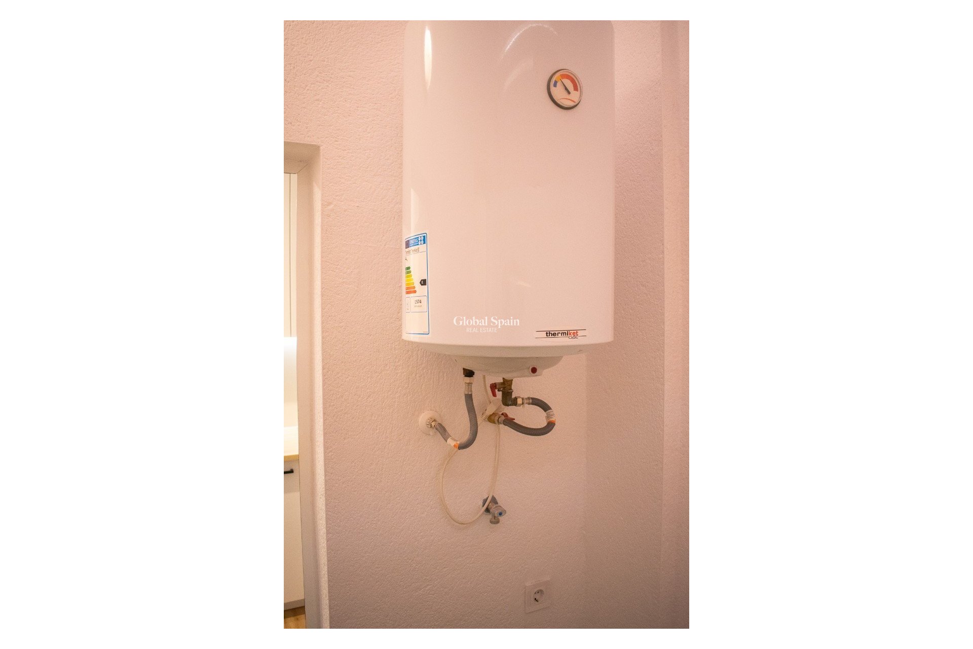 Resale - Semi-Detached -
ORIHUELA COSTA - Punta Prima